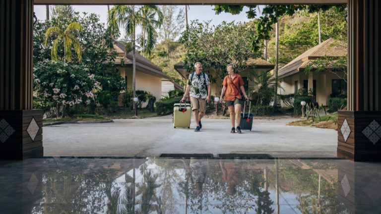 Resort vs Hotel: Understanding the Differences as Hotel Owners