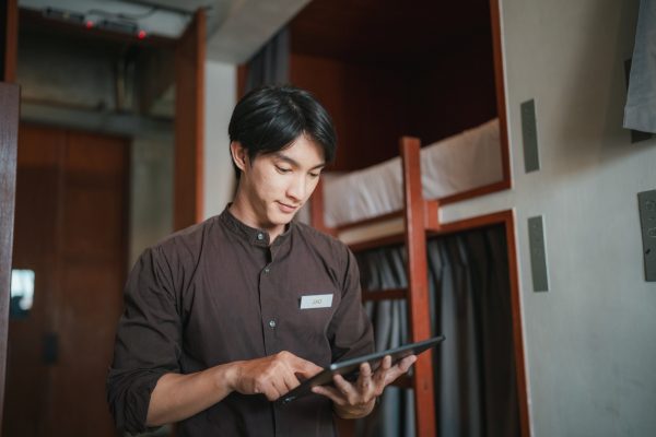 Travel Startup Guide to Litting Your Hotel Operation